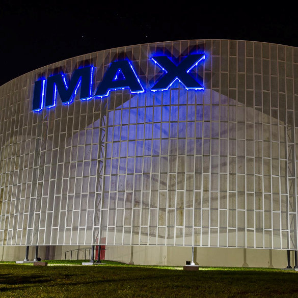 IMAX